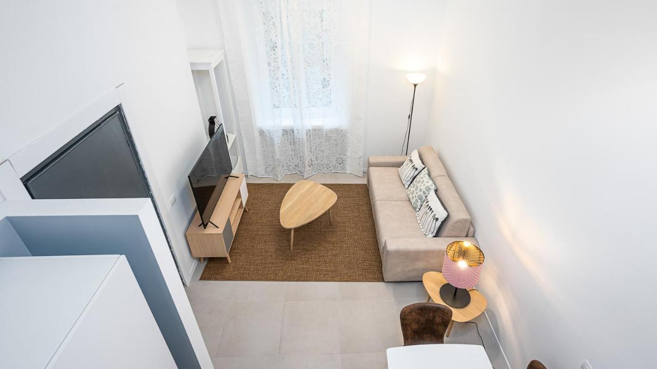 Classbnb - Due Moderni Appartamenti A 1Km Dall'Arco Della Pace มิลาน ภายนอก รูปภาพ